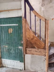 escalier-bois-renovation-artisan